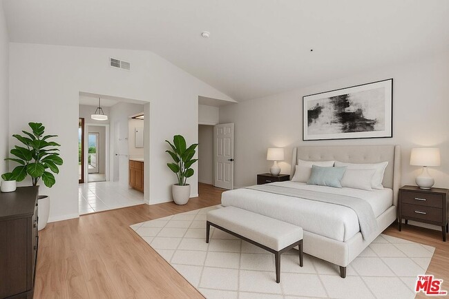 Building Photo - 17672 Bryan Pl