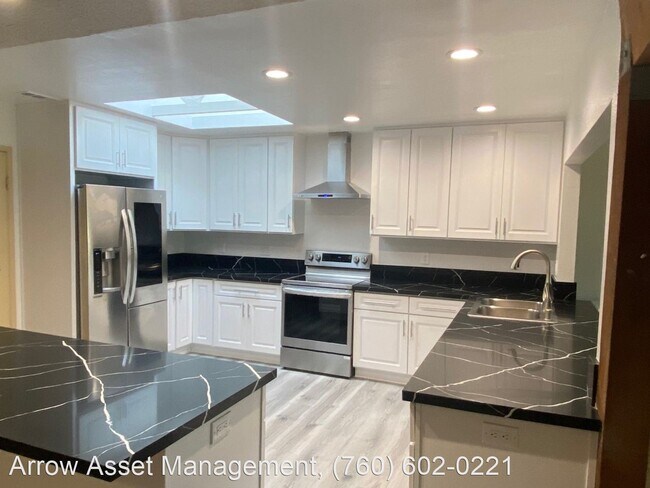 Primary Photo - 4 br, 2 bath House - 6448 Lochmoor Dr.
