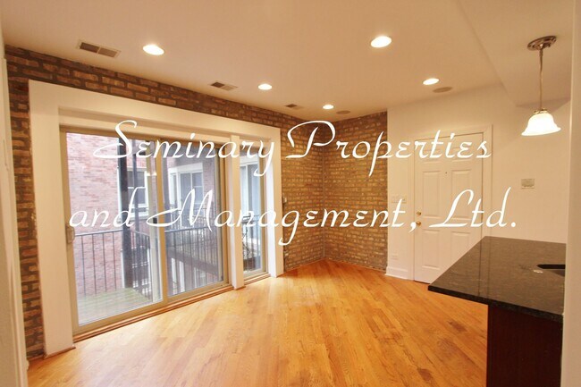 Interior Photo - 5653-5659 N Magnolia Ave