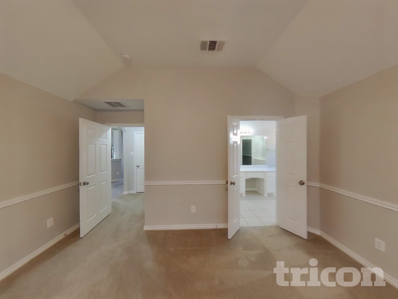 Building Photo - 1217 Glencoe Dr