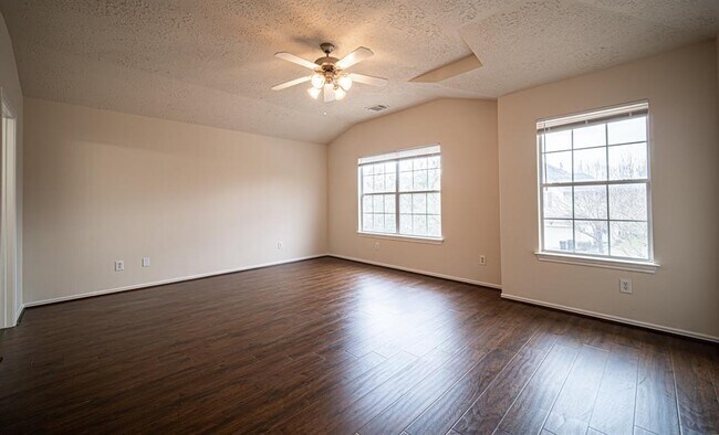 Building Photo - 13103 Peppergate Ln