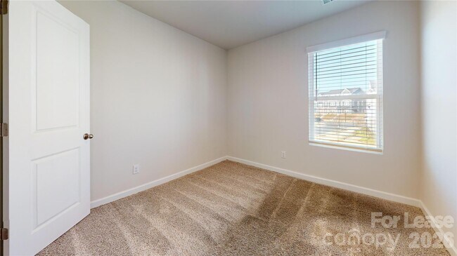 Building Photo - 2518 Arbor Loop Dr