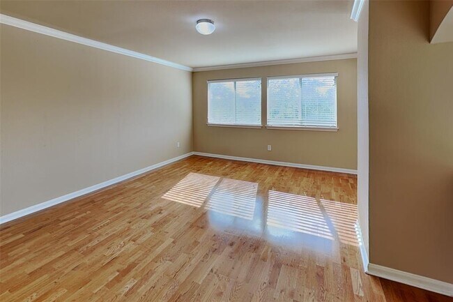 Building Photo - 5301 Cypress Ranch Blvd
