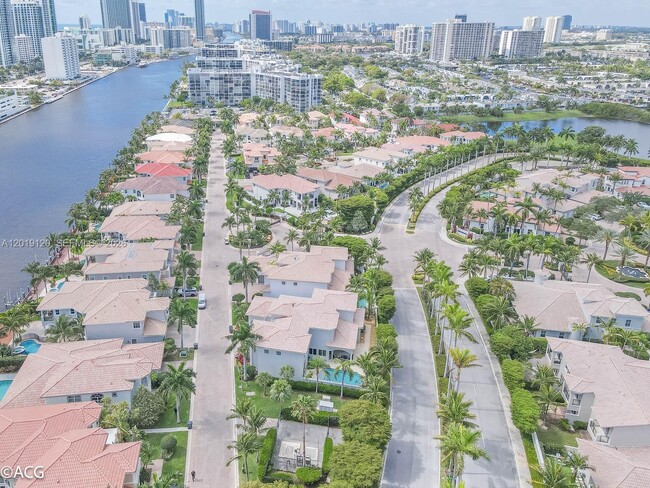 Building Photo - 1480 Windjammer Way