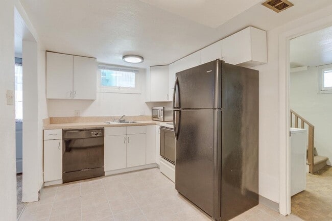 Building Photo - 3703 S Sherman St