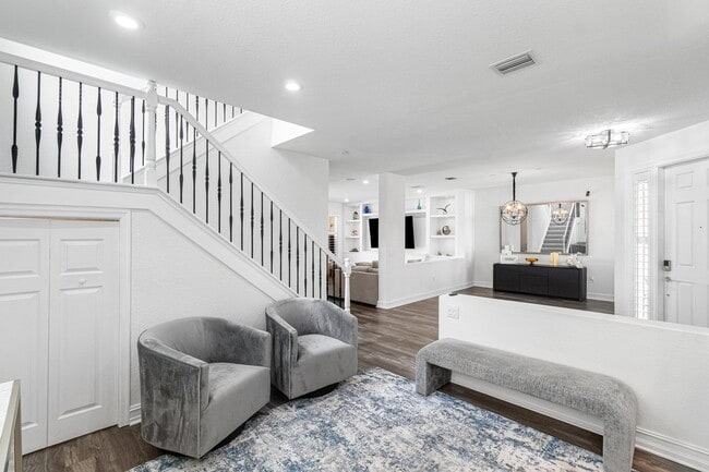 Building Photo - 8300 Calabria Lakes Drive