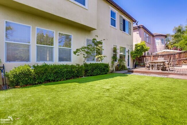 Building Photo - Impeccably Designed 4Bdm 4Ba Home in Desir...