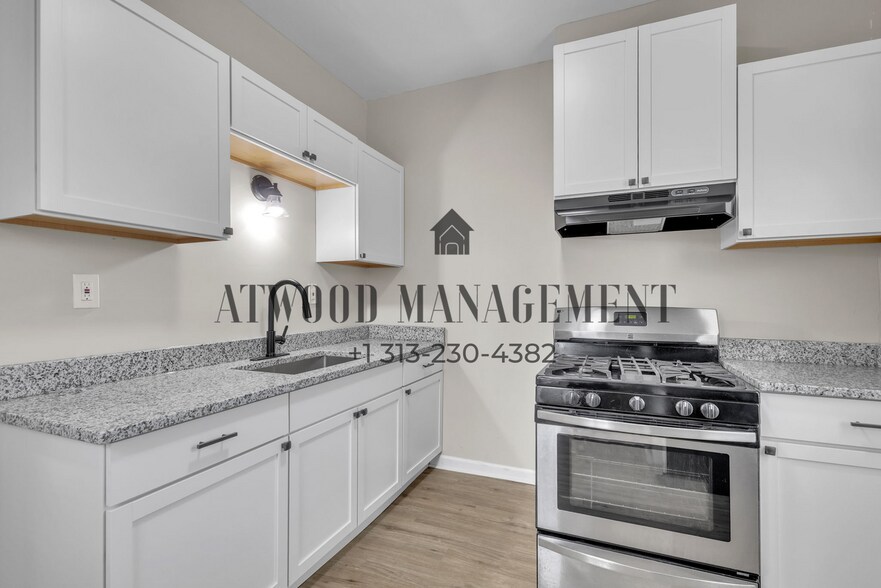 Building Photo - Fully Renovated 3-Bedroom Home – Move-In Ready for You!