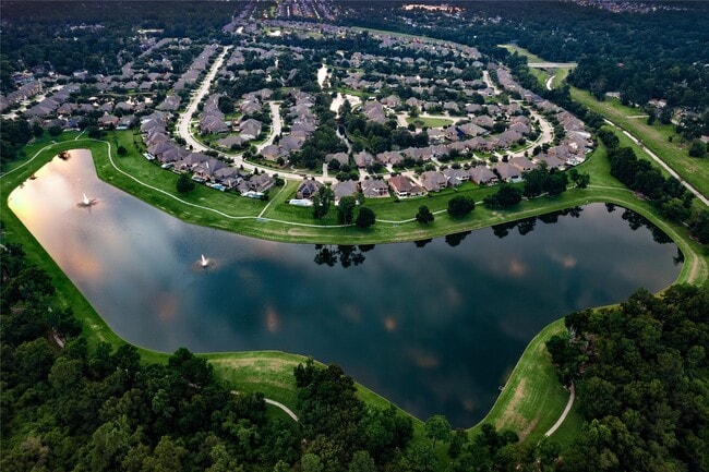 Building Photo - 18531 Duke Lake Dr