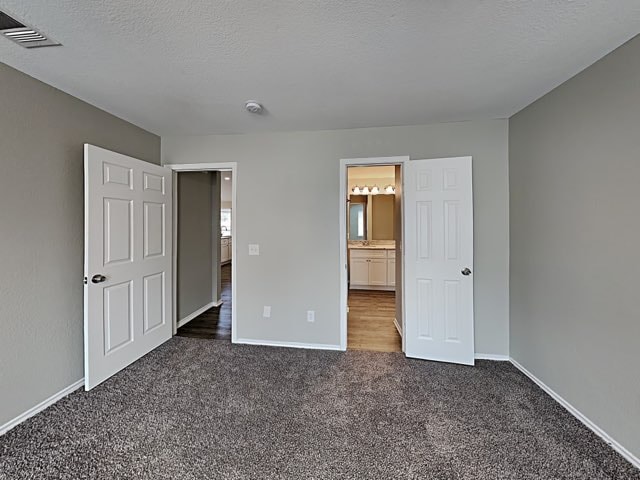 Building Photo - 1617 Lesli Dr