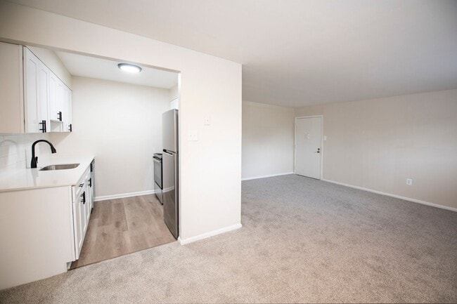Floorplan - Rosewood Apartments