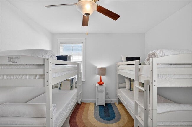 Building Photo - 28 Emerald Beach Cir