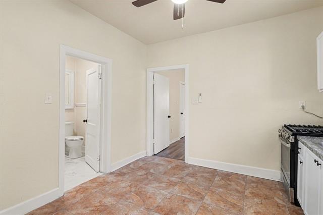 Building Photo - 4805 Belmont Ave