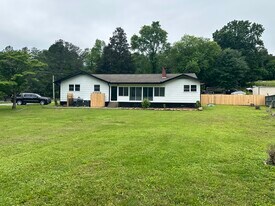 Building Photo - 7201 Moses Rd