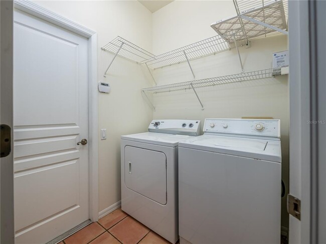 Building Photo - 4953 Ebensburg Dr