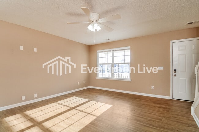 Building Photo - 236 Stagone Ln