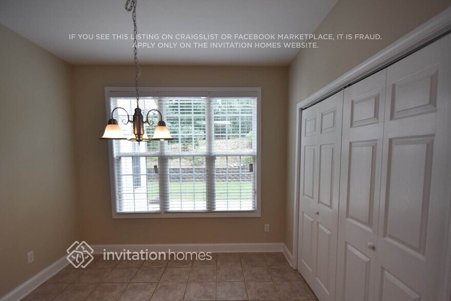 Building Photo - 246 Otter Cir