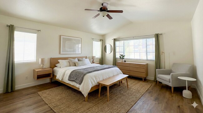 Building Photo - 15747 Roan Rd