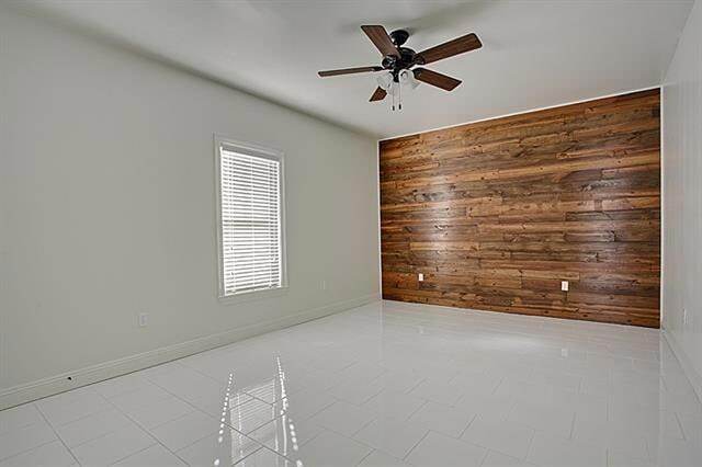 Building Photo - 625 S Hennessey St