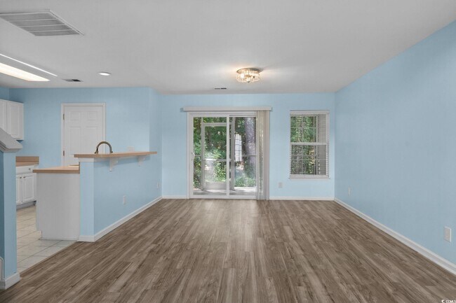 Building Photo - 1096 Harvester Cir