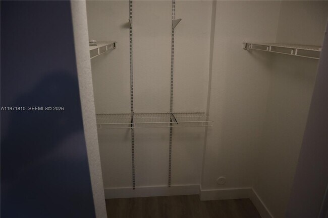 Building Photo - 721 SW 148th Ave