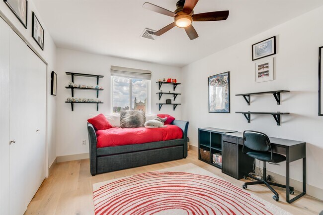 Building Photo - 75 Liberty Ave