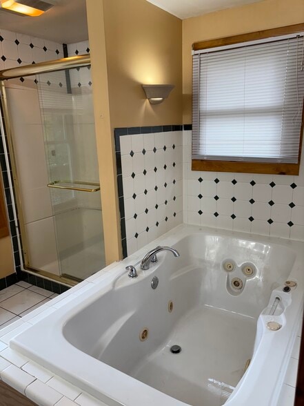 Bathroom - 2nd floor - 1781 Fairport Nine Mile Point Rd