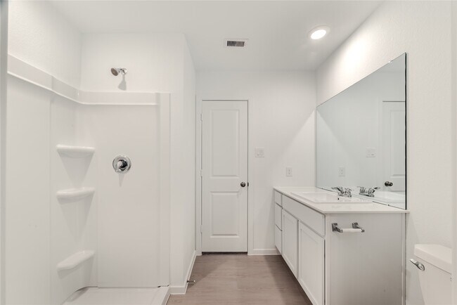 Building Photo - 18003 Valle Cupa Ln