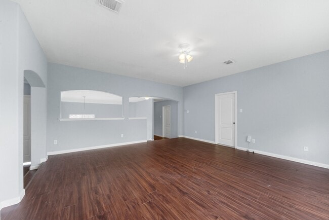 Building Photo - 17610 Forest Haven Trail