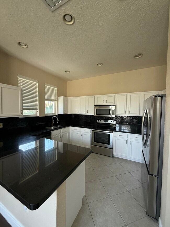 Building Photo - 499 Corte Madera Ln