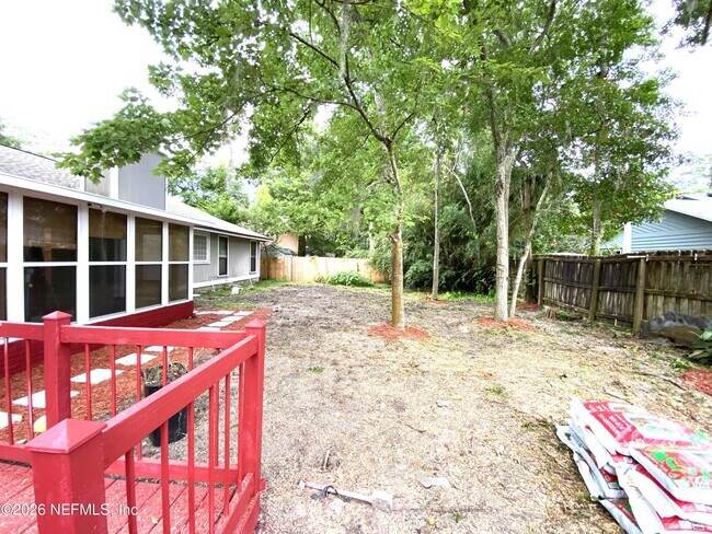 Building Photo - 7252 Holiday Hill Ct