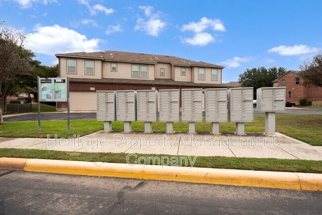 Building Photo - 2642 Grayson Way