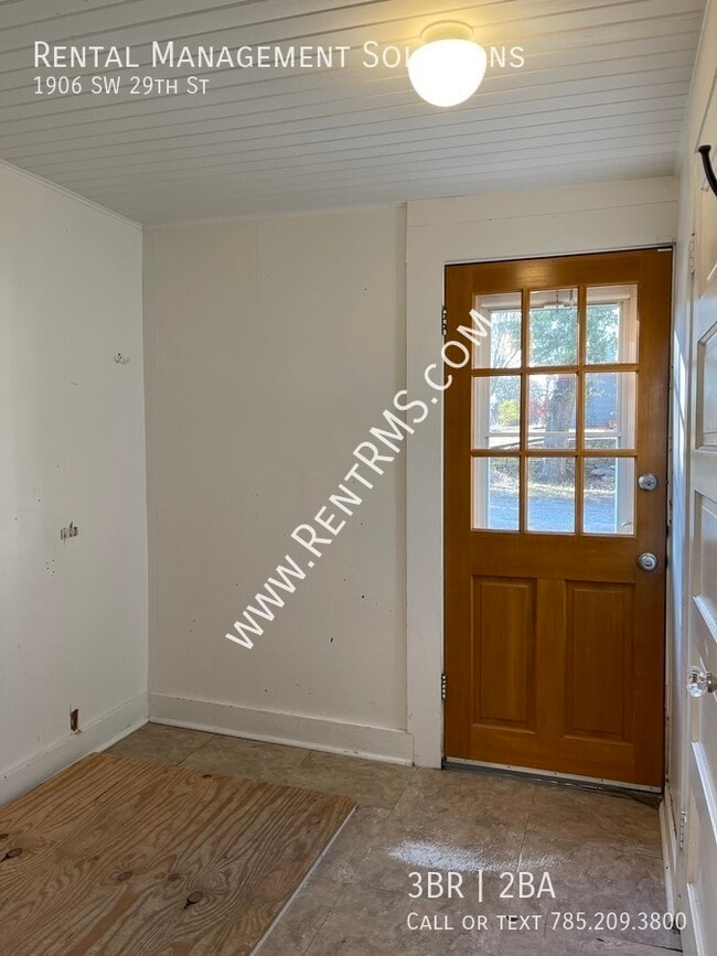 Building Photo - 1906 SW 29th St