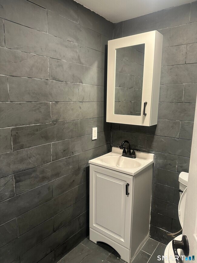 Building Photo - 20 Depot St