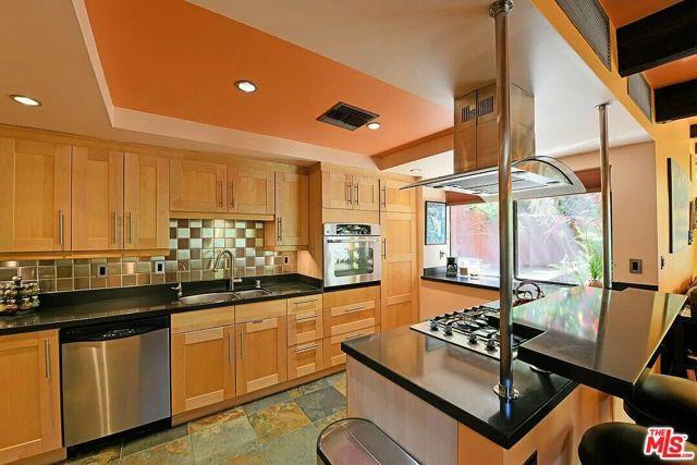 Building Photo - 8296 Gould Ave