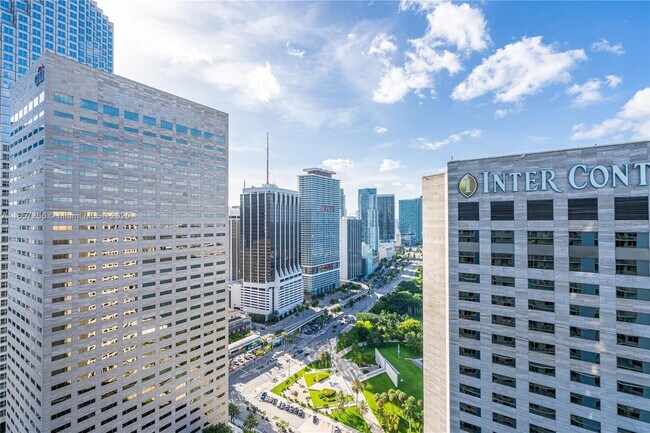 Building Photo - 335 S Biscayne Blvd