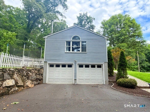 Building Photo - 500 Wolcott Ln