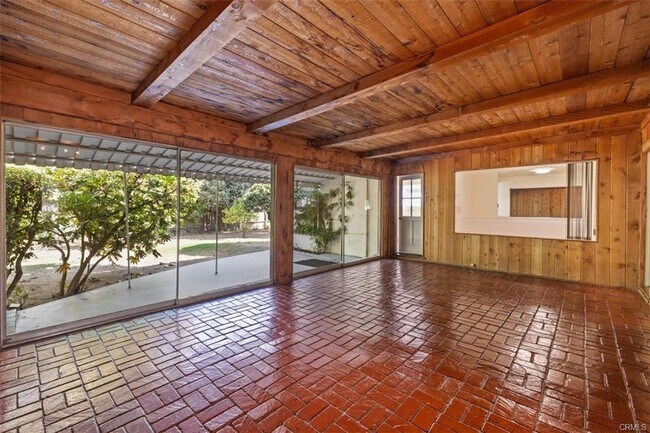 Building Photo - 23265 Leonora Dr