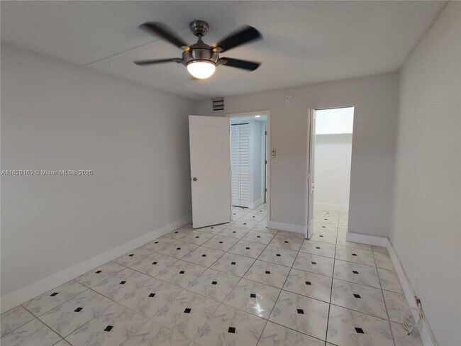 Building Photo - 801 NW 47th Ave