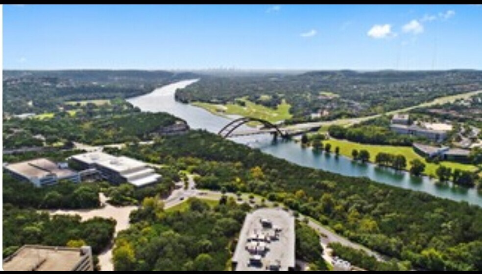 Building Photo - 6000 Shepherd Mountain Cv