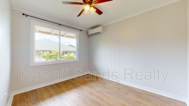 Building Photo - 99-639 Halawa Dr