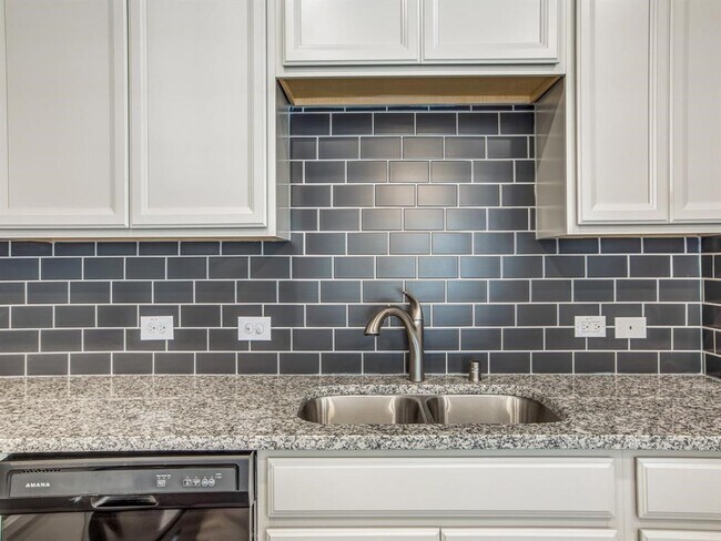 Building Photo - 12646 Alta Vista