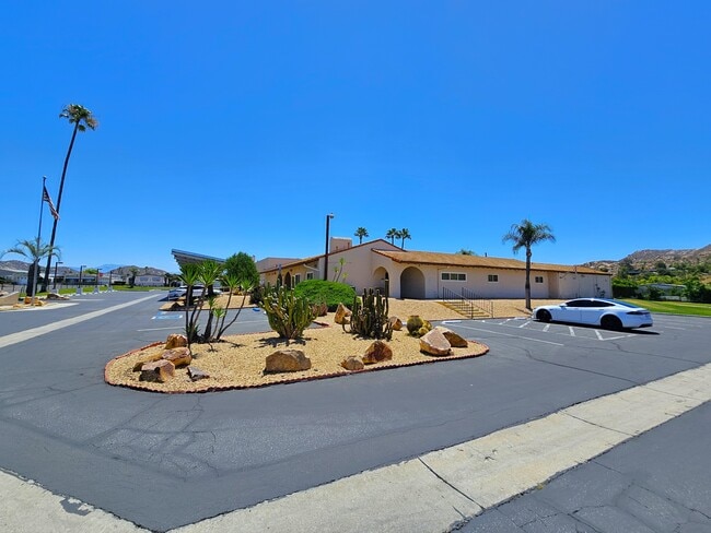 Building Photo - 30660 Palmetto Palm Ave