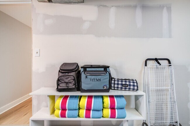 Building Photo - 1706 Warren Ave N