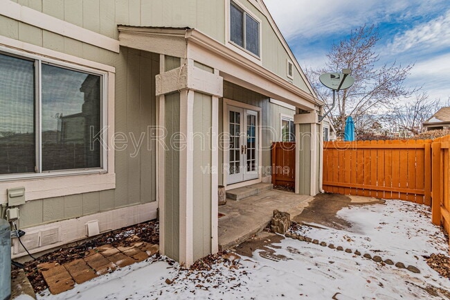 Building Photo - 8756 Chase Dr