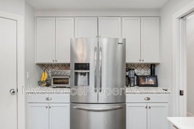 Building Photo - 235 Sotir St NW