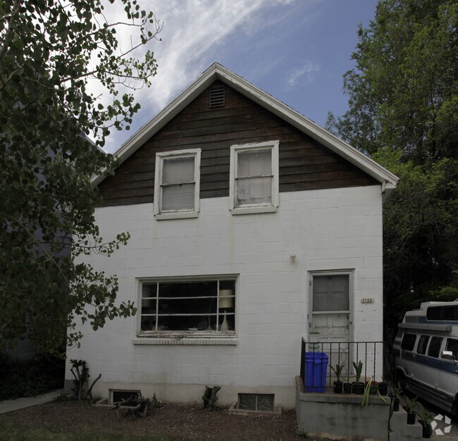 Building Photo - 1144 E 500 S