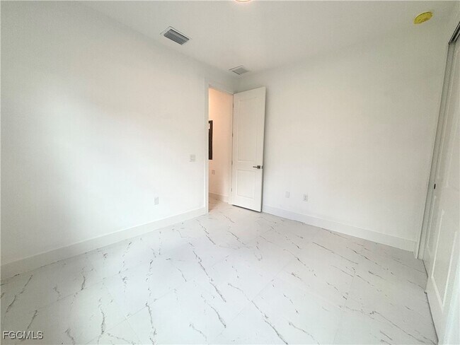 Building Photo - 4518 29th St SW