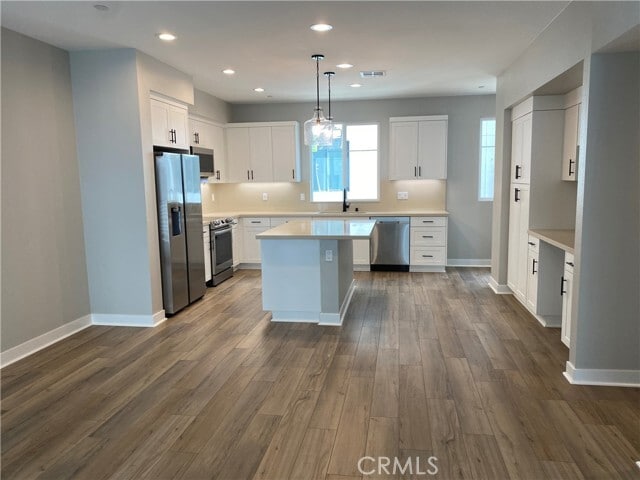 Building Photo - 2127 Marine Walk