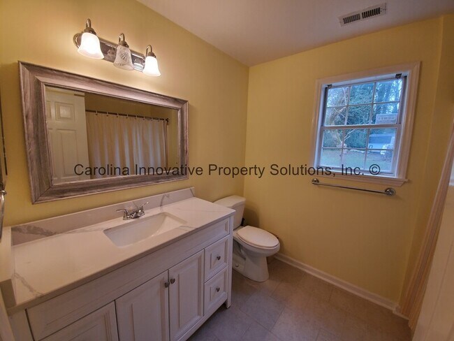 Building Photo - 5409 Leaford Ct